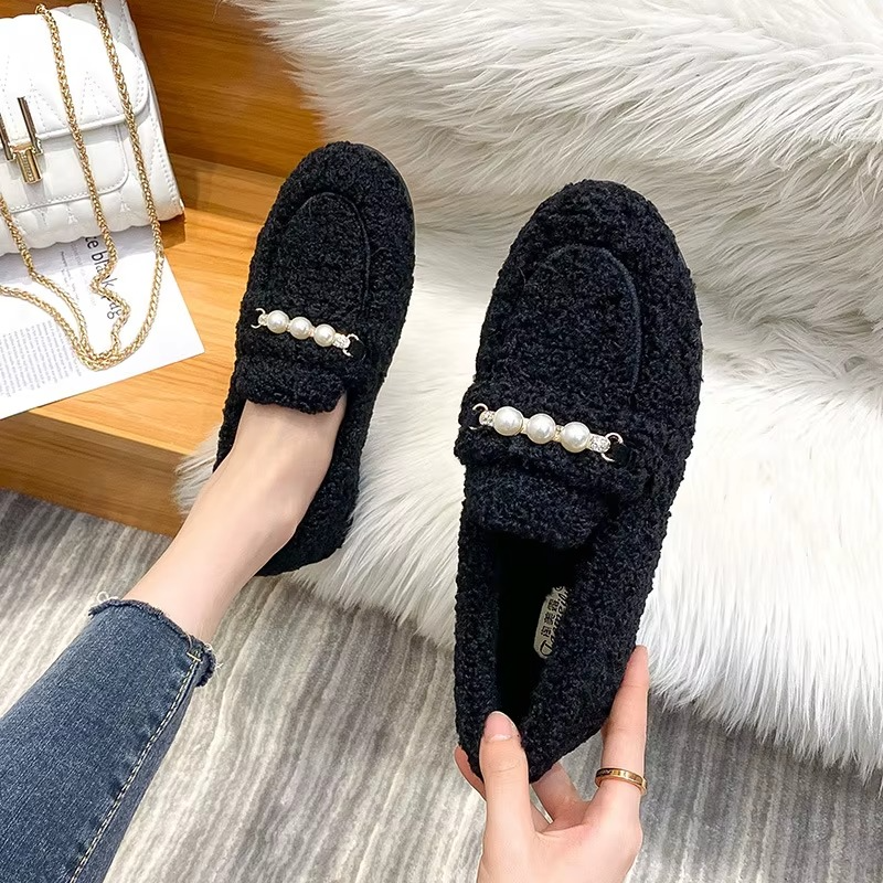 Isaline™ Slippers