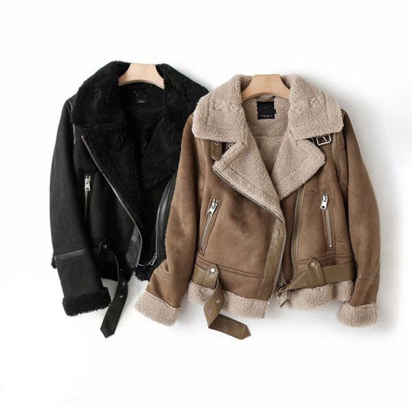 Aurélia™ – Suède-look Sherpa Jas met Riem