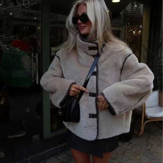 Liora™ – Warme Teddy Jas