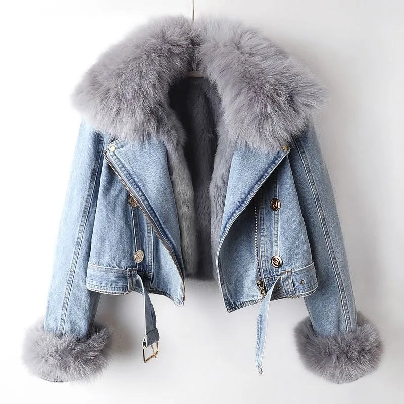 Lorena™ – Denim Jas met Luxe Imitatiebontkraag