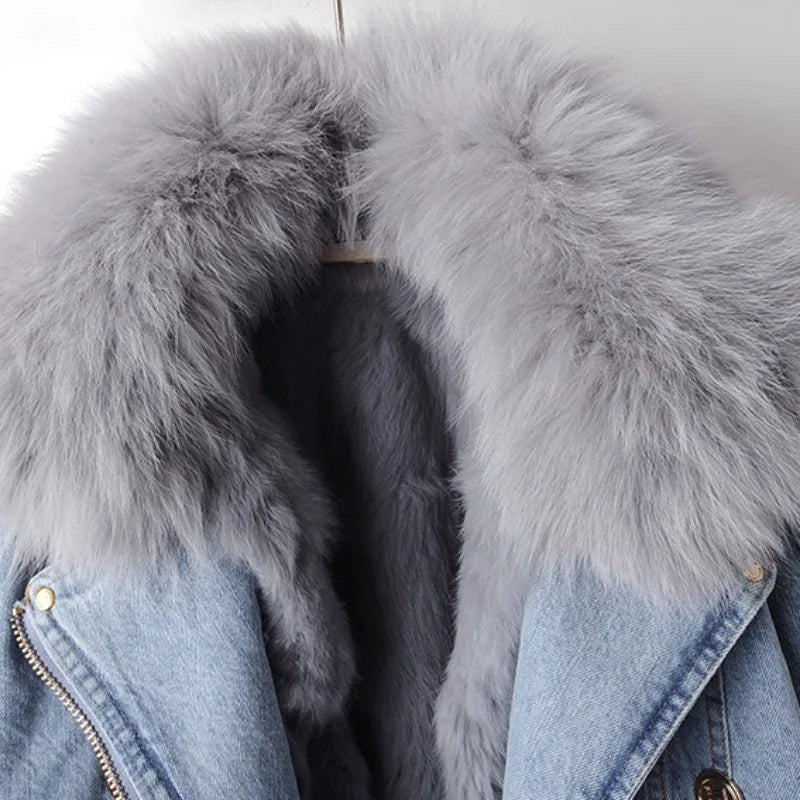 Lorena™ – Denim Jas met Luxe Imitatiebontkraag