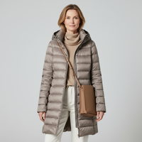 Lyra™ – Ultralichte Gewatteerde Winterjas met Capuchon