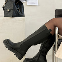 Giulia – Minimalistische Zwarte Hoge Laarzen